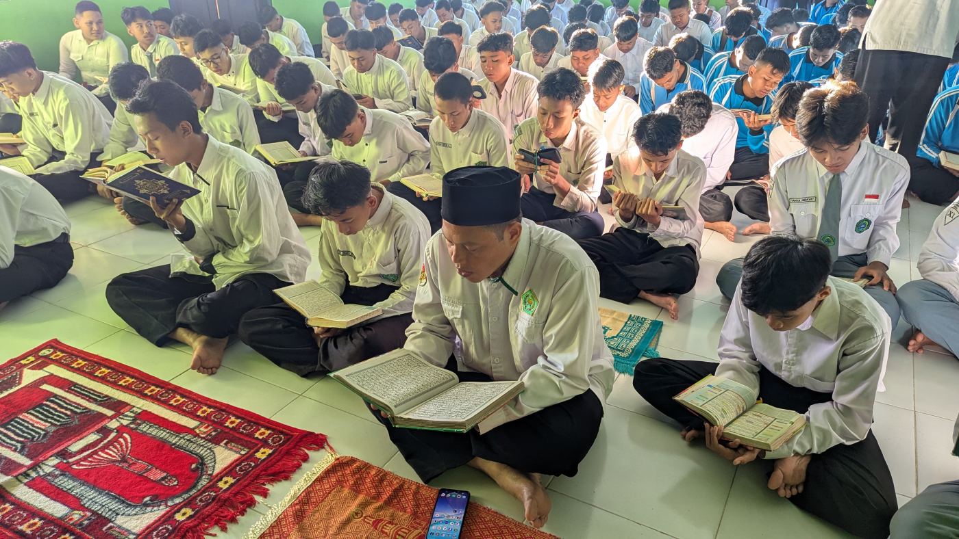 Peaceful Muharram 1448 H, MAN Karangasem Gelar Khataman Al-Qur'an Tiga Hari