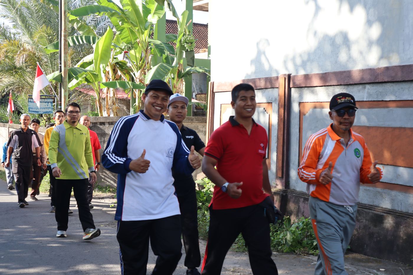 Semarak Jalan Sehat, LKBB, dan Yel-Yel Meriahkan Hari Pramuka Ke 65 MAN Karangasem