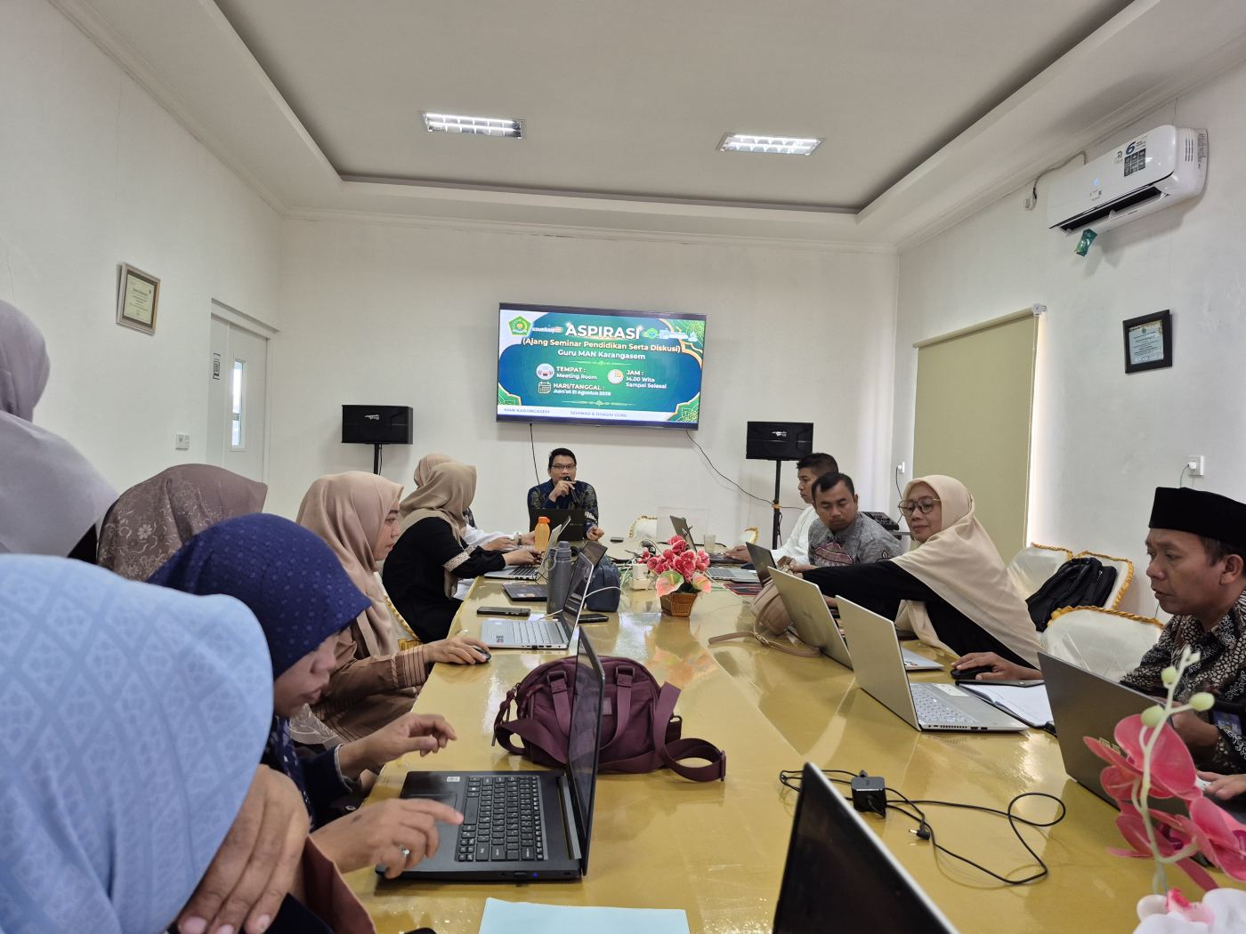 ASPIRASI MAN Karangasem Dorong Guru Optimalkan Pemanfaatan Gemini AI dan Gamma AI