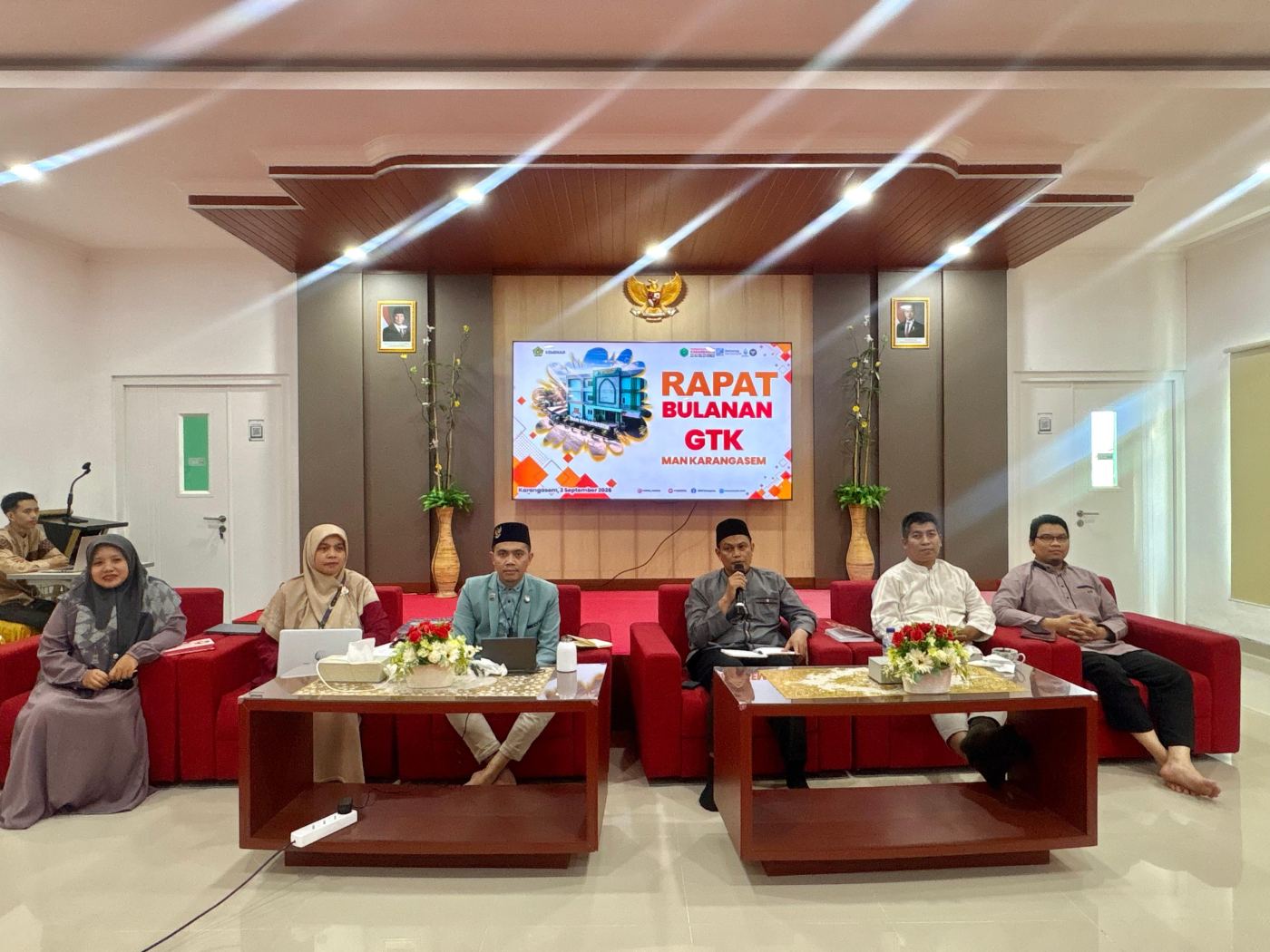 Rapat Bulanan GTK MAN Karangasem Perkuat Koordinasi dan Evaluasi Madrasah